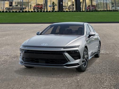2026 Hyundai SONATA Hybrid Base
