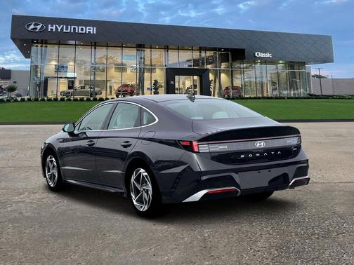 2026 Hyundai SONATA SEL