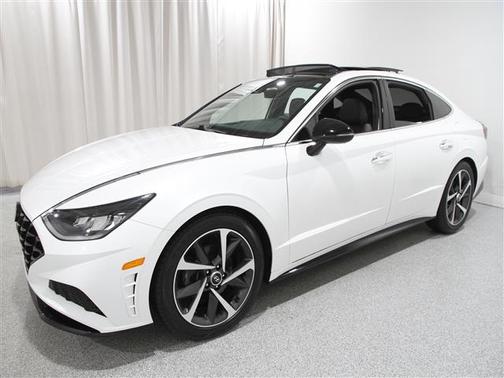 2022 Hyundai SONATA SEL Plus