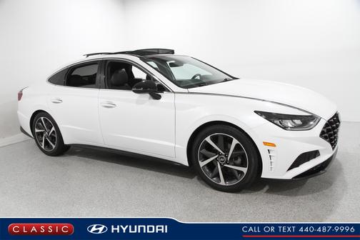 2022 Hyundai SONATA SEL Plus