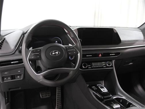 2022 Hyundai SONATA SEL Plus