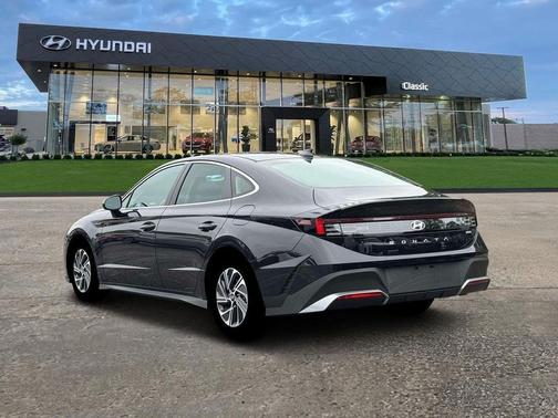 Carbon Blue 2026 Hyundai SONATA Hybrid Base