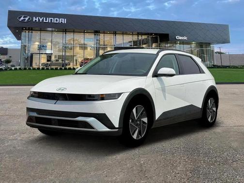 Atlas White 2025 Hyundai IONIQ 5 SEL