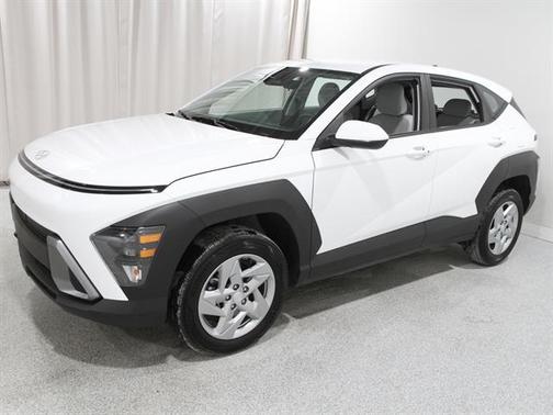 2024 Hyundai KONA SE