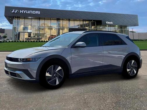 Cyber Gray 2025 Hyundai IONIQ 5 SEL