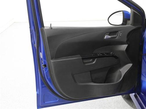 2018 Chevrolet Sonic LT