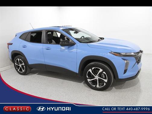 Fountain Blue 2024 Chevrolet Trax FWD 1RS