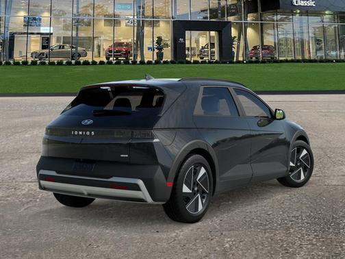 2025 Hyundai IONIQ 5 SEL