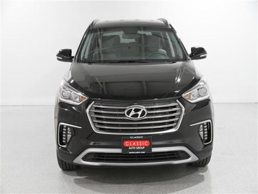 2017 Hyundai SANTA FE SE