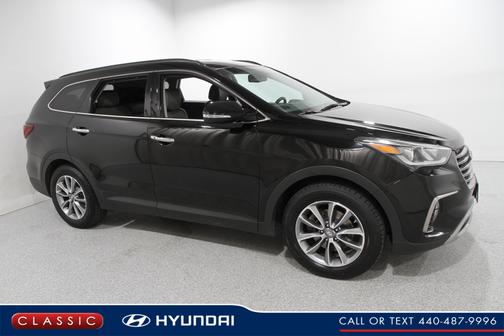 2017 Hyundai SANTA FE SE