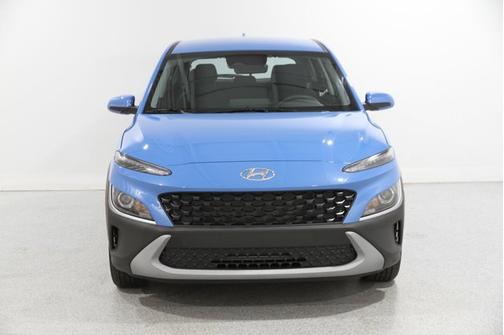 2022 Hyundai KONA SE