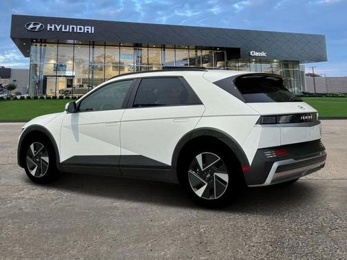 2025 Hyundai IONIQ 5 SEL