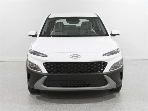 2022 Hyundai KONA SE