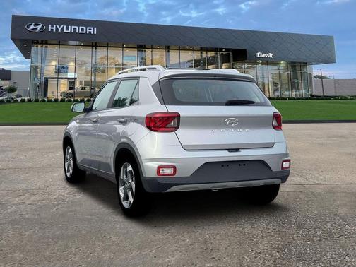 Shimmering Silver 2026 Hyundai VENUE SEL