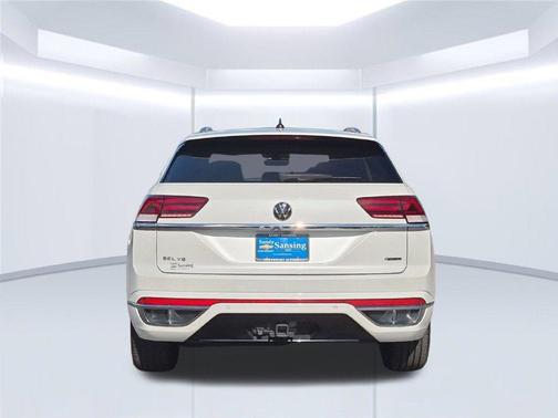 Opal White Pearl Effect 2023 Volkswagen Atlas Cross Sport 3.6L V6 SEL Premium R-Line