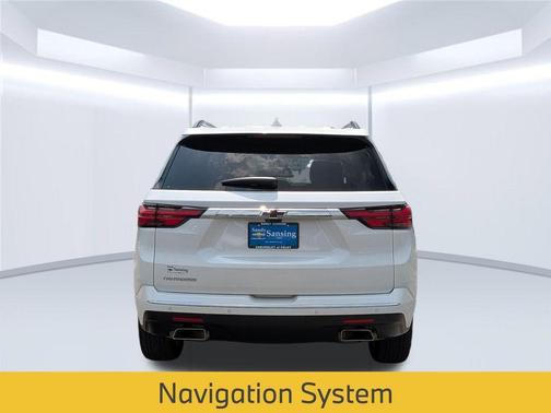 White 2023 Chevrolet Traverse High Country
