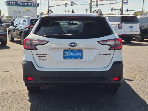 Crystal White Pearl 2024 Subaru Outback Onyx Edition