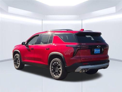 Radiant Red 2027 Chevrolet Traverse Z71