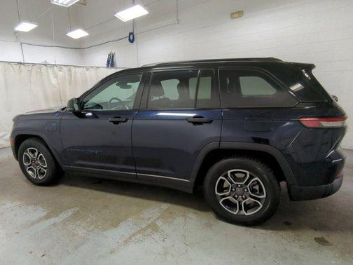 2024 Jeep Grand Cherokee 4xe Trailhawk