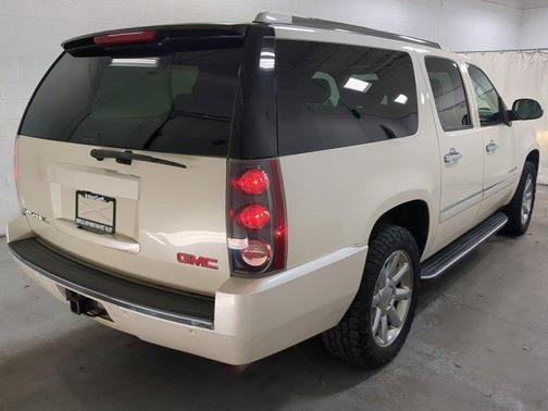2009 GMC Yukon XL 1500 Denali