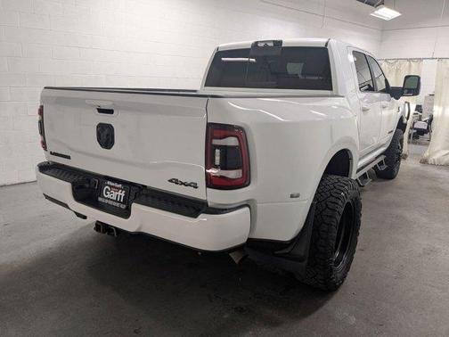 Bright White Clearcoat 2024 RAM 3500 Laramie