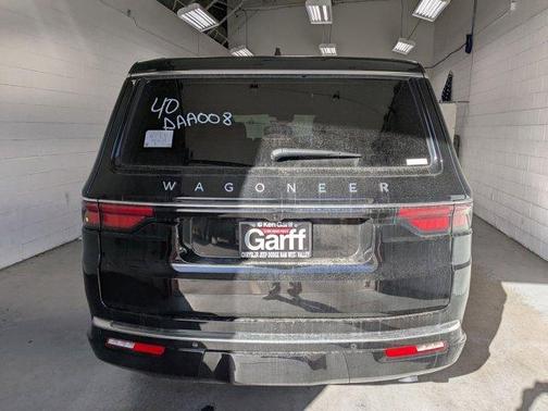 2025 Jeep Wagoneer L Series III