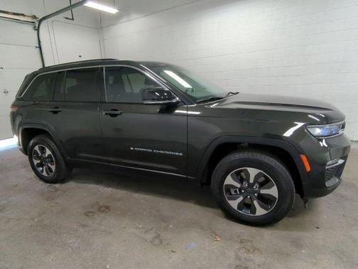 2023 Jeep Grand Cherokee 4xe Base