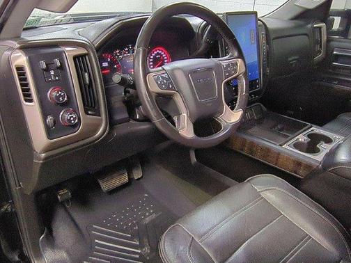 2015 GMC Sierra 2500 Denali