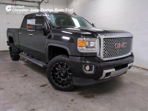 2015 GMC Sierra 2500 Denali