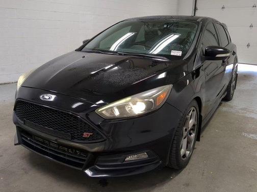 2017 Ford Focus ST Base
