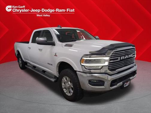 2022 RAM 3500 Laramie Crew Cab 4x4 8 Box