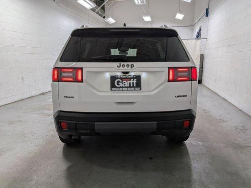 Bright White Clearcoat 2026 Jeep Cherokee LAREDO/LIMITED