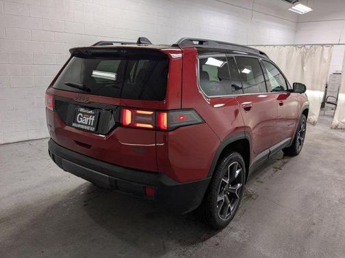 2026 Jeep Cherokee Overland
