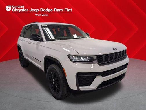 2026 Jeep Grand Cherokee Laredo