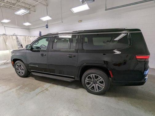 2025 Jeep Wagoneer L Series II