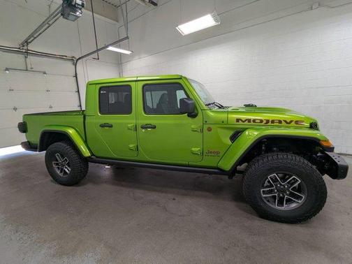 2025 Jeep Gladiator Mojave