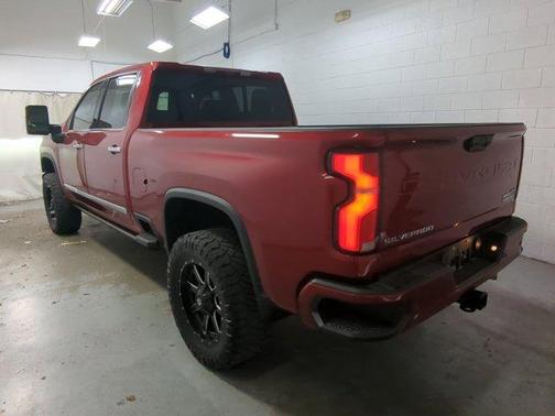 2024 Chevrolet Silverado 3500 High Country