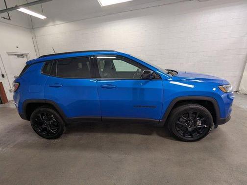 Hydro Blue Pearlcoat 2026 Jeep Compass Latitude