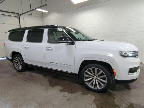 2023 Jeep Grand Wagoneer L Series II