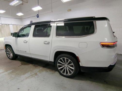 2023 Jeep Grand Wagoneer L Series II