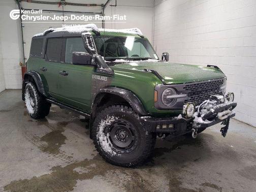 2022 Ford Bronco Base