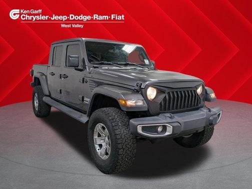 Granite Crystal Clearcoat Metallic 2020 Jeep Gladiator Overland