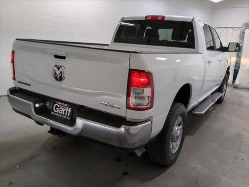 2022 RAM 2500 Big Horn Crew Cab 4x4 64' Box