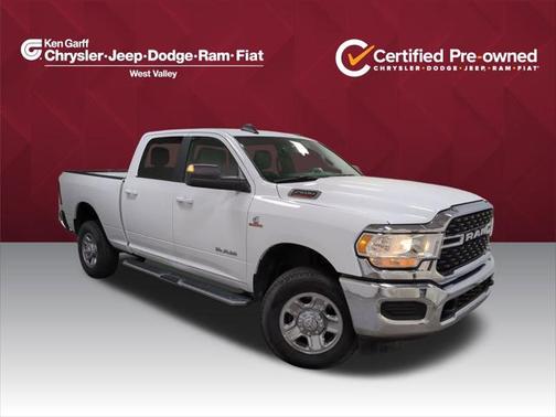 2022 RAM 2500 Big Horn Crew Cab 4x4 64' Box