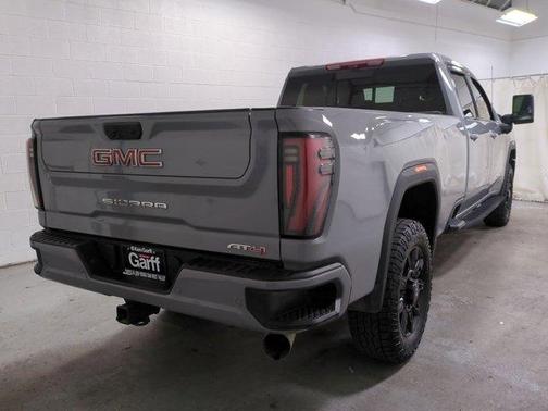 2024 GMC Sierra 3500 AT4