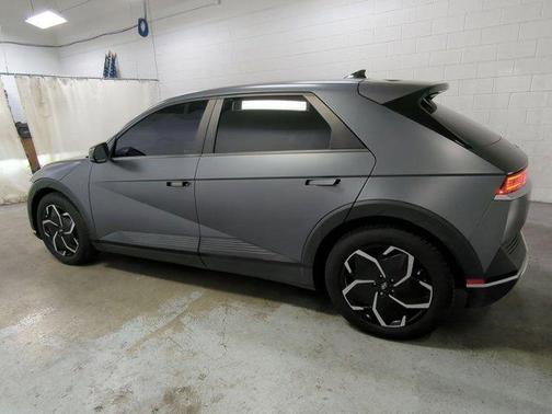 2022 Hyundai IONIQ 5 SEL