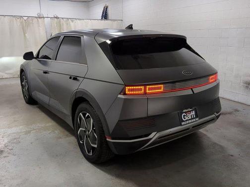 2022 Hyundai IONIQ 5 SEL