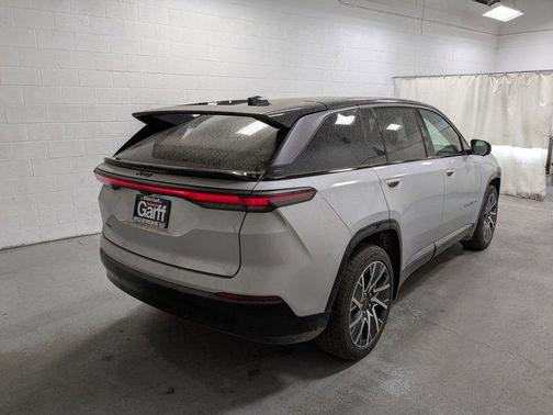 2025 Jeep Wagoneer S Limited