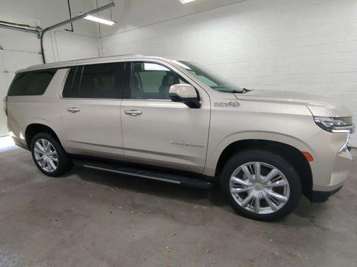 2021 Chevrolet Suburban High Country