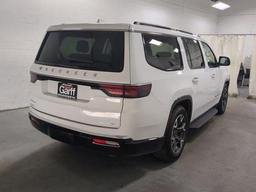 2023 Jeep Wagoneer Series III